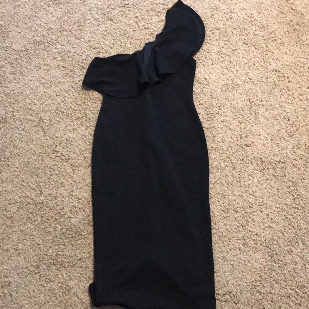 Missguided Black Midi One Shoulder Dress